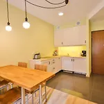 - Rezydencja Sienkiewicza Apartment *