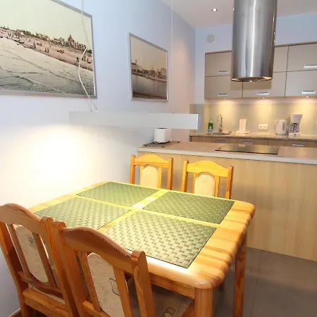 - Sienkiewicza * Svinoústí