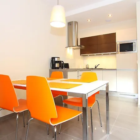 - Sienkiewicza Apartmán Svinoústí