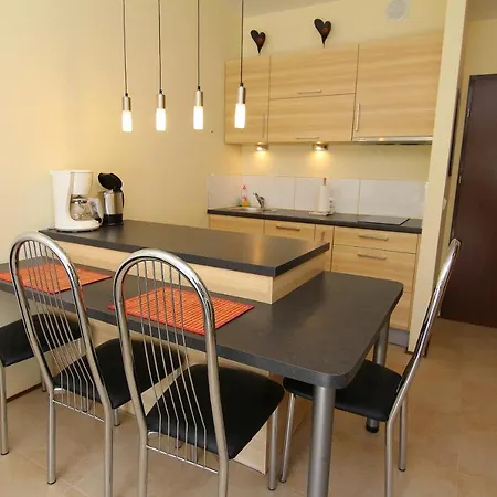 Apartment - Rezydencja Sienkiewicza