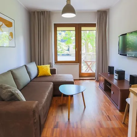 - Rezydencja Sienkiewicza Apartment *
