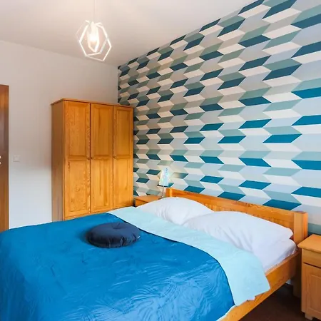 - Rezydencja Sienkiewicza Apartment *