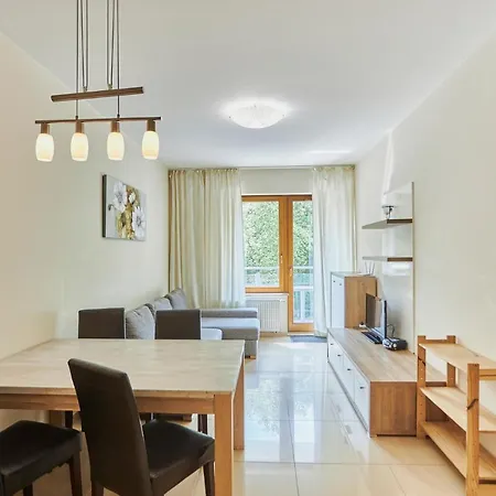 - Rezydencja Sienkiewicza Apartment *