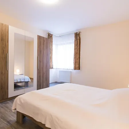 - Rezydencja Sienkiewicza Apartment Swinemünde