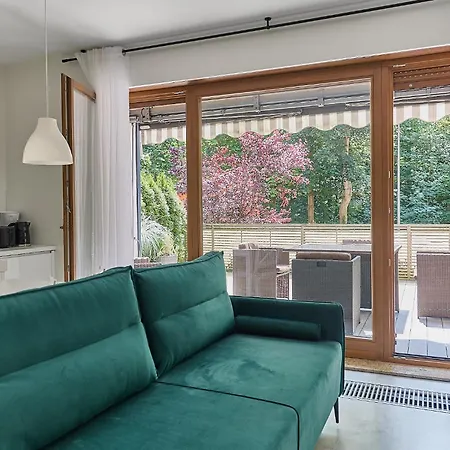 - Rezydencja Sienkiewicza Apartment *