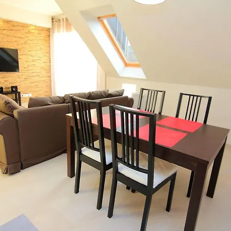 - Sienkiewicza Svinoústí